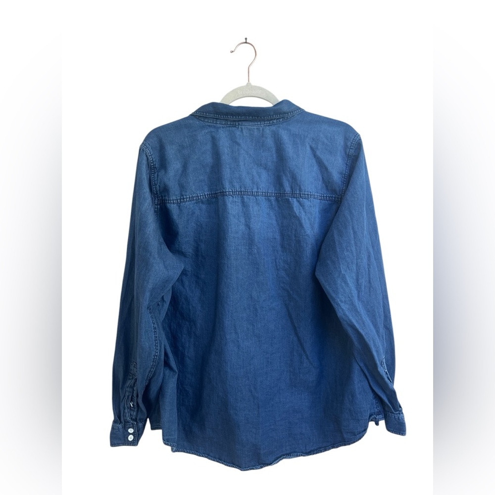 Torrid Denim Button Up Shirt‎ Womens 2 Long Sleeve Chest Pockets Size 2X - Picture 2 of 3